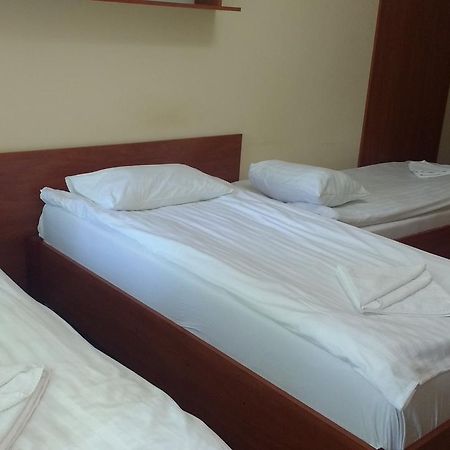 Willa Marina Widzew Łódź Esterno foto
